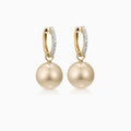 The golden St.Barth’s pearls