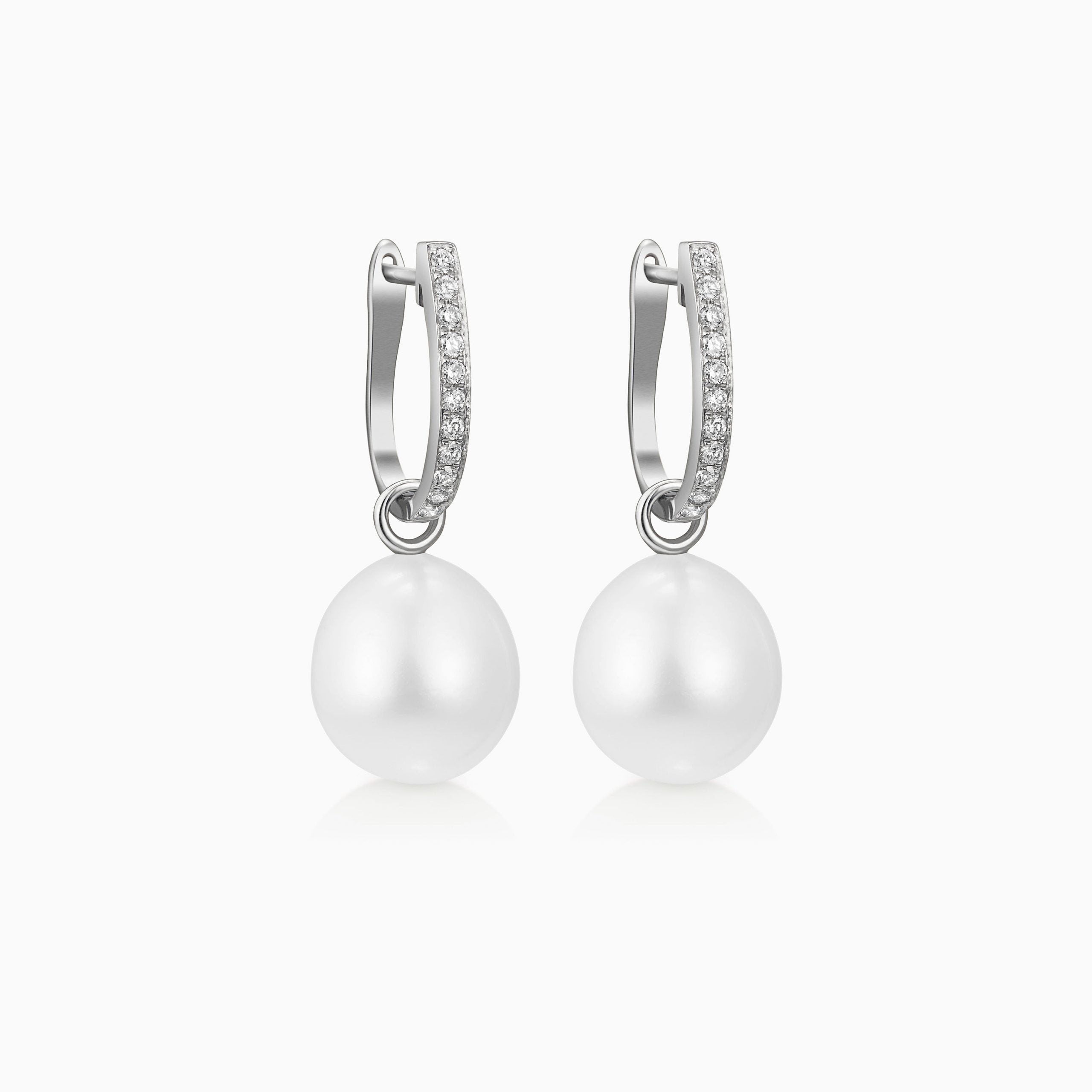 The white  St.Barth’s pearls